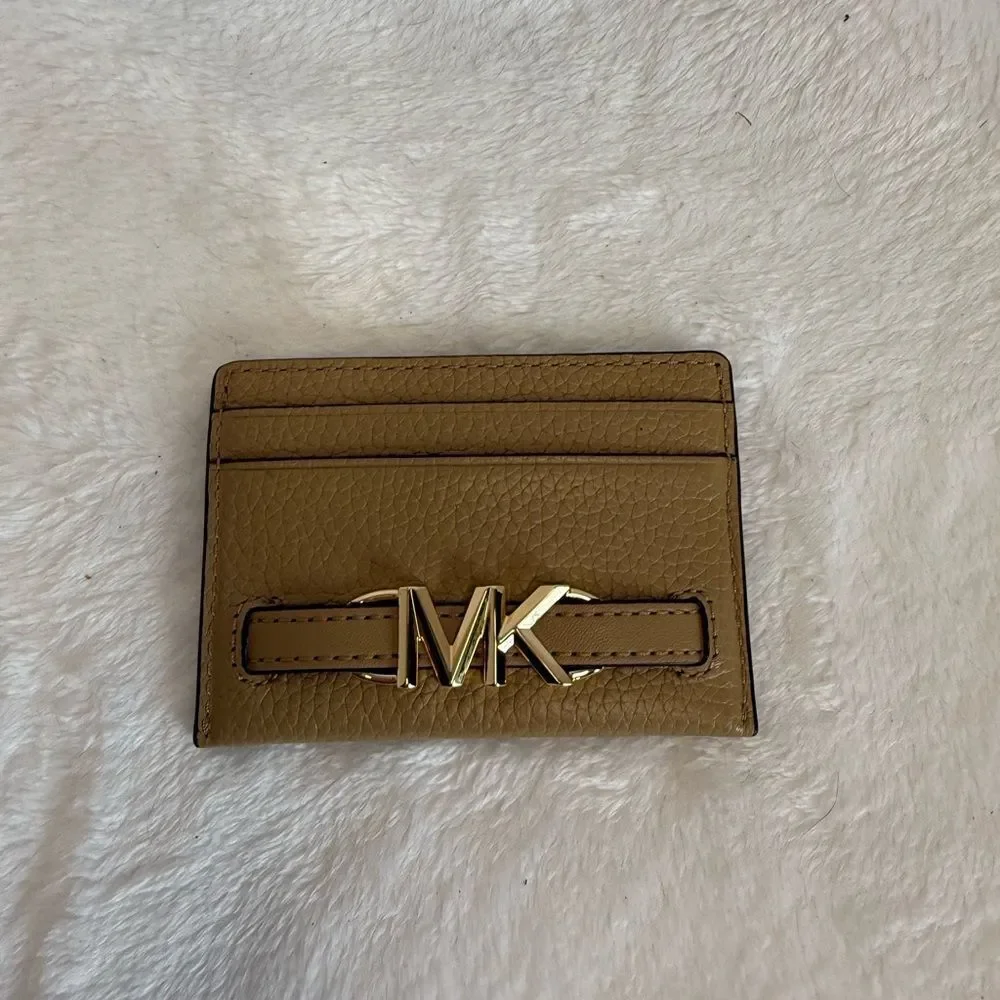 Michael Kors Camel Card Holder
